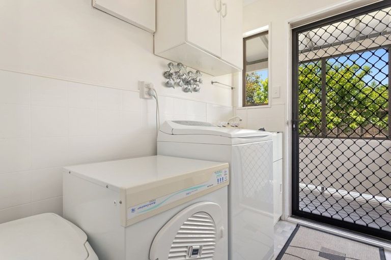 Photo of property in 15 Fishermans Drive, Coastlands, Whakatane, 3120