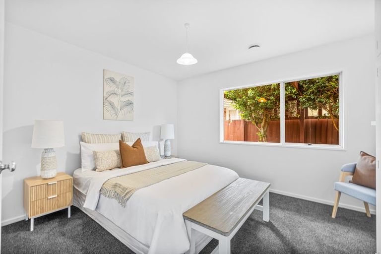 Photo of property in 70 Cutts Road, Russley, Christchurch, 8042