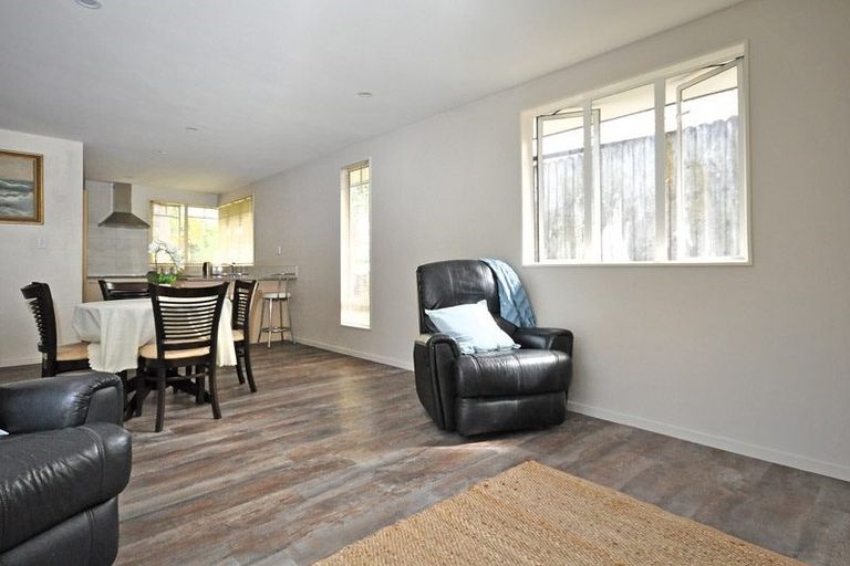 Photo of property in 26 Bellville Drive, Clendon Park, Auckland, 2103