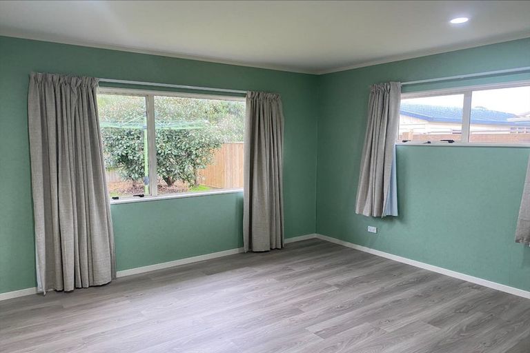 Photo of property in 46 Langdale Avenue, Paraparaumu, 5032