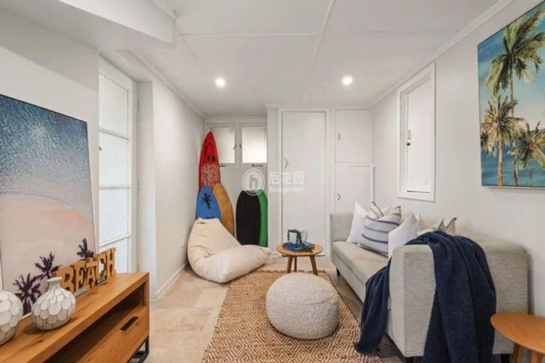 Photo of property in 5 Churchill Road, Murrays Bay, Auckland, 0630