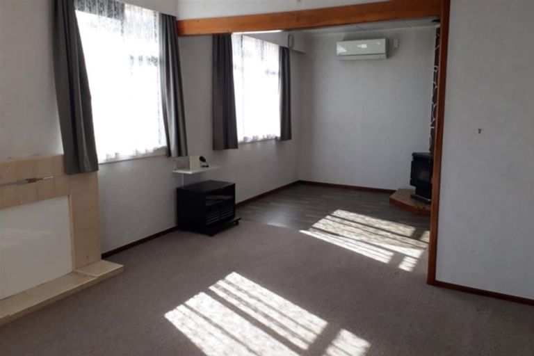 Photo of property in 15 Olivia Street, Stratford, 4332