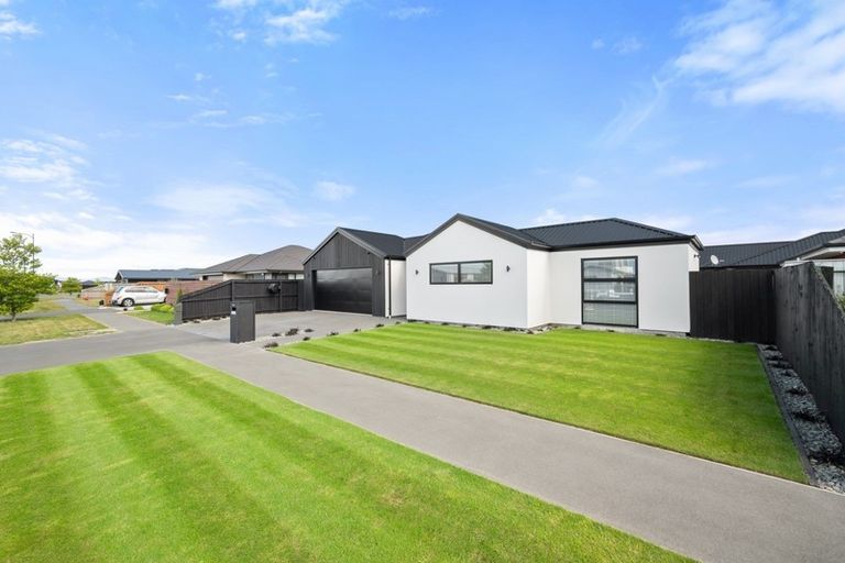 Photo of property in 56 Prestons Park Drive, Marshland, Christchurch, 8083