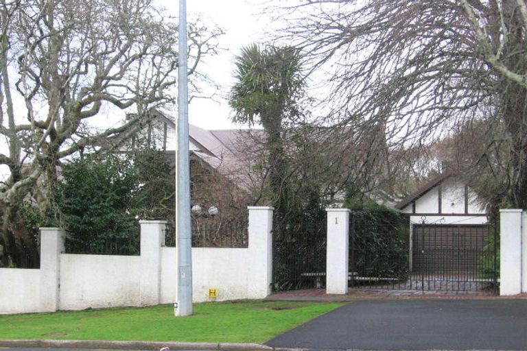 Photo of property in 1 Rostrevor Street, Hamilton Central, Hamilton, 3204