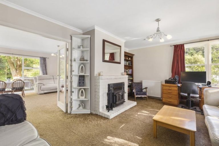 Photo of property in 12 Boyd Grove, Naenae, Lower Hutt, 5011