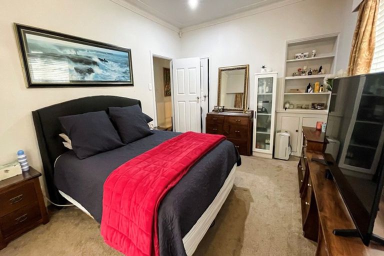 Photo of property in 110 Manuroa Road, Takanini, 2112