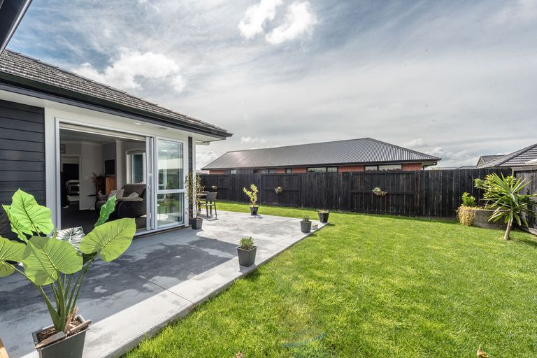 Photo of property in 19 Kowhai Drive, Cambridge, 3434