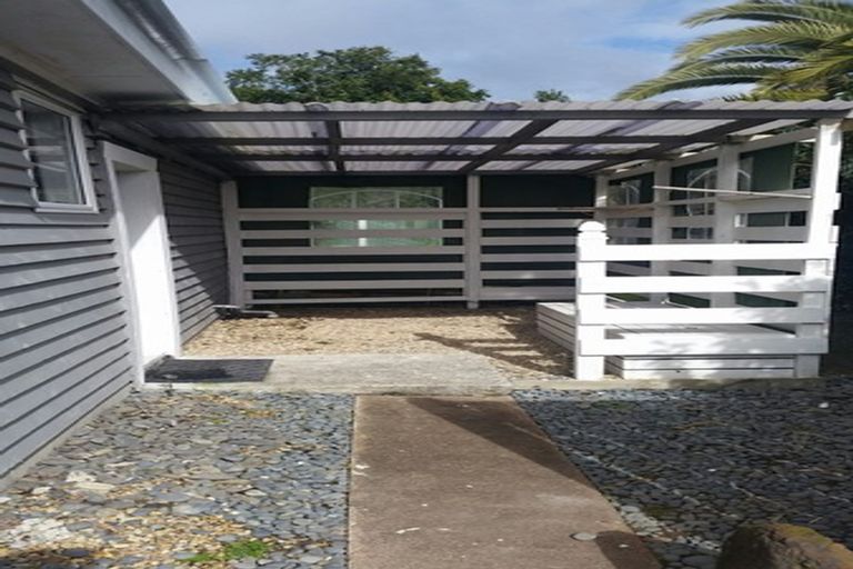 Photo of property in 2/46a Salisbury Road, Birkdale, Auckland, 0626