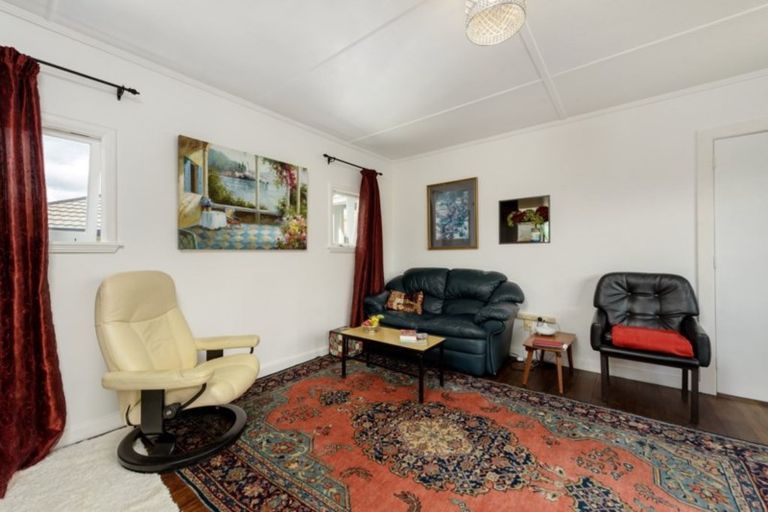 Photo of property in 496c Devonport Road, Tauranga South, Tauranga, 3112
