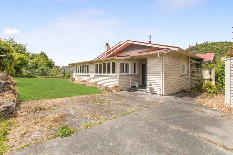 Photo of property in 51/53 Goldfinch Street, Taihape, 4720