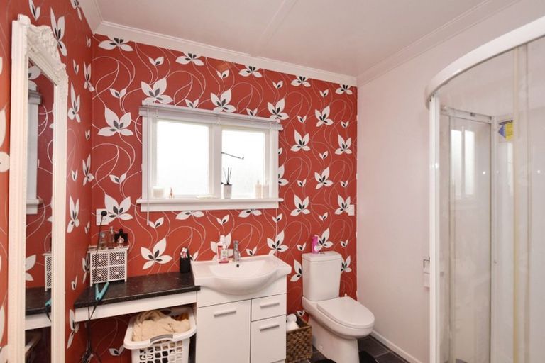 Photo of property in 48 Abbot Street, Waverley, Invercargill, 9810