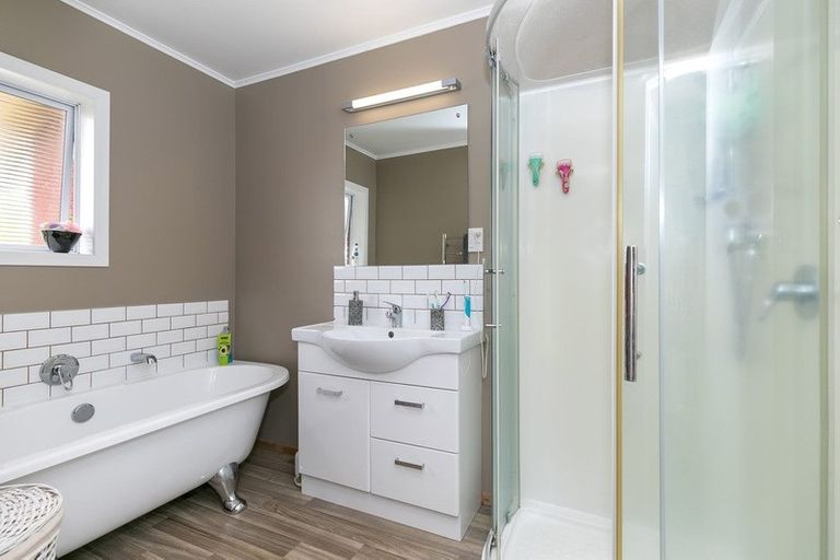 Photo of property in 64 Fuchsia Lane, Tamahere, Hamilton, 3284