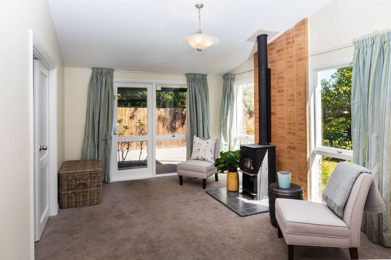 Photo of property in 113 Totara Street, Riccarton, Christchurch, 8041