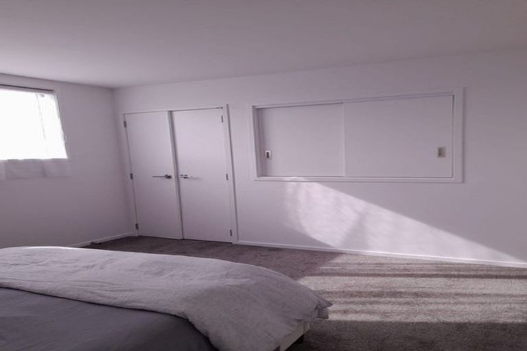 Photo of property in 2/11 Cressy Street, Waterloo, Lower Hutt, 5011