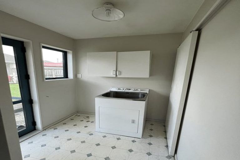 Photo of property in 29 Dix Street, Wigram, Christchurch, 8042