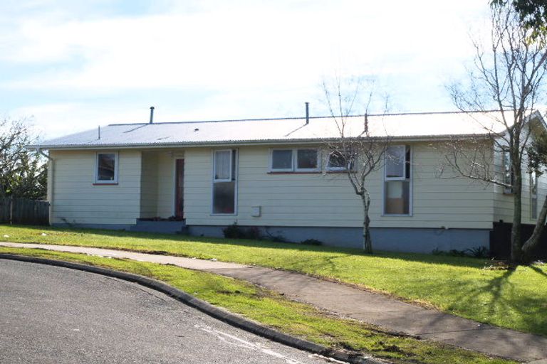 Photo of property in 3 Pike Place, Mangere East, Auckland, 2024