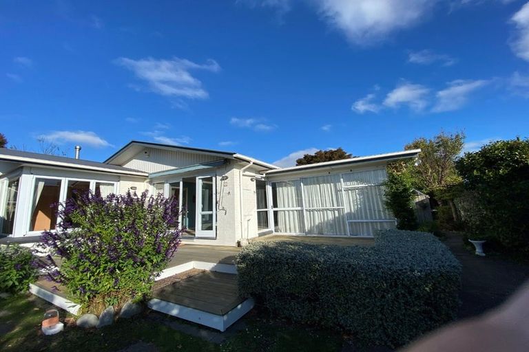 Photo of property in 5 Carruthers Street, Ilam, Christchurch, 8041