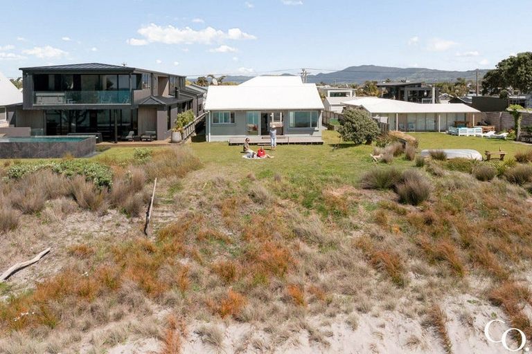 Photo of property in 41 Karewa Parade, Papamoa Beach, Papamoa, 3118