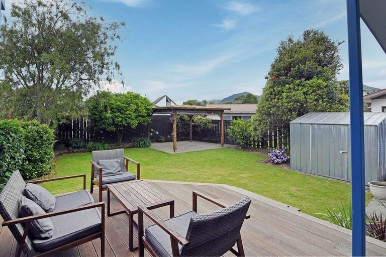 Photo of property in 3 Sunbelt Crescent, Takaka, 7110