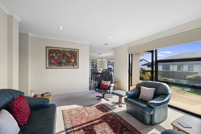 Photo of property in 49 Links Drive, Waiwhakaiho, New Plymouth, 4312