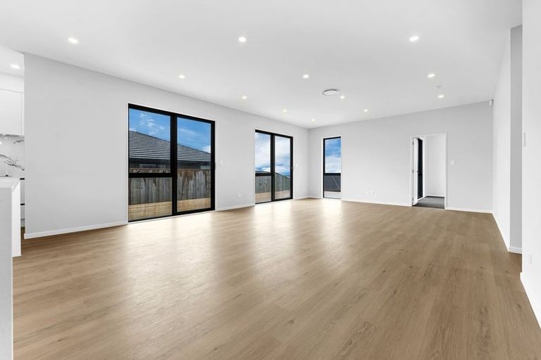 Photo of property in 161 Hitchen Road, Pokeno, 2402