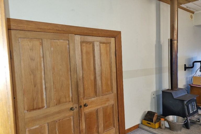 Photo of property in 27 Parrs Road, Hurworth, New Plymouth, 4371