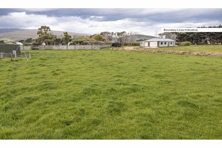 Photo of property in 8 Bolton Street, Orepuki, Riverton, 9881