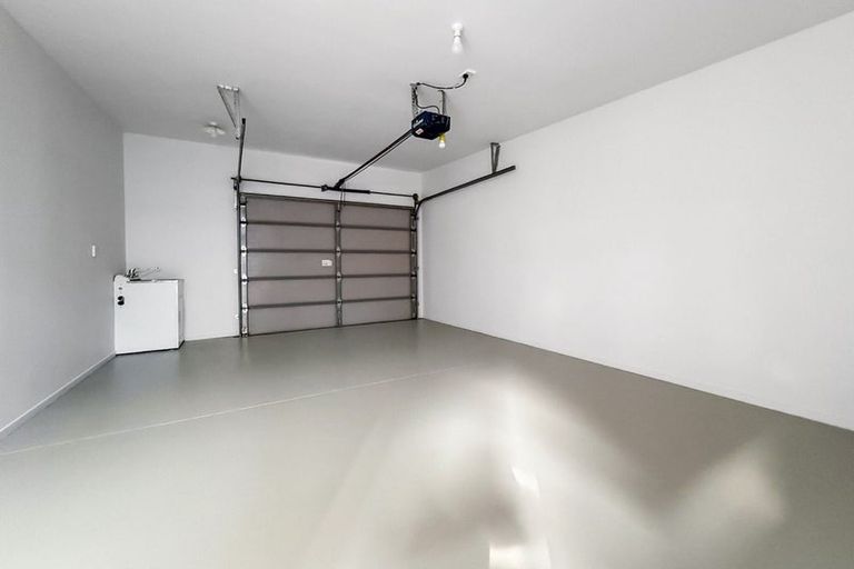 Photo of property in 9/1 Gracechurch Drive, Flat Bush, Auckland, 2016