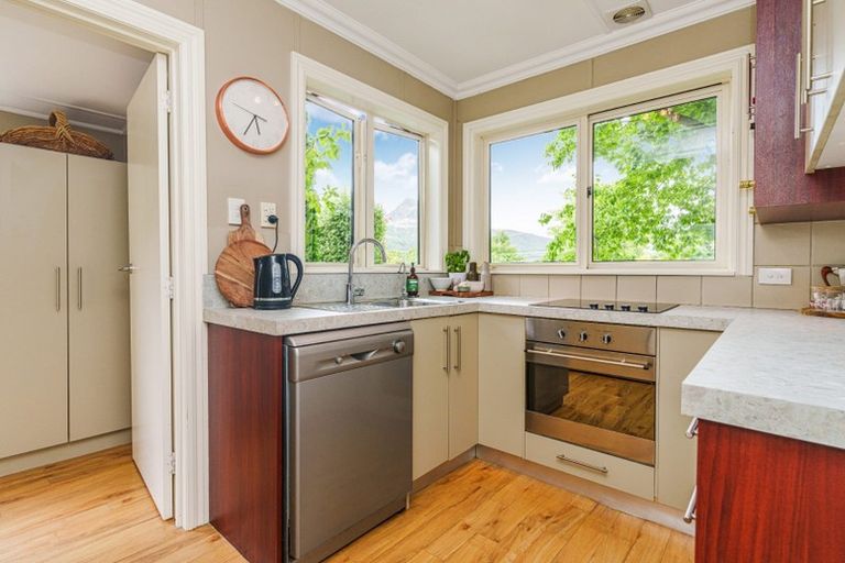 Photo of property in 17 Stafford Street, Arrowtown, 9302