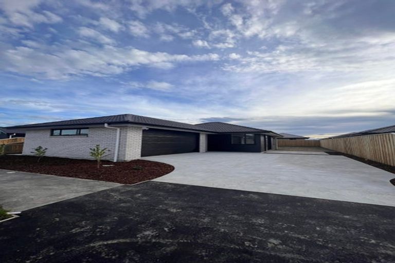 Photo of property in 61 Willryan Avenue, New Brighton, Christchurch, 8083