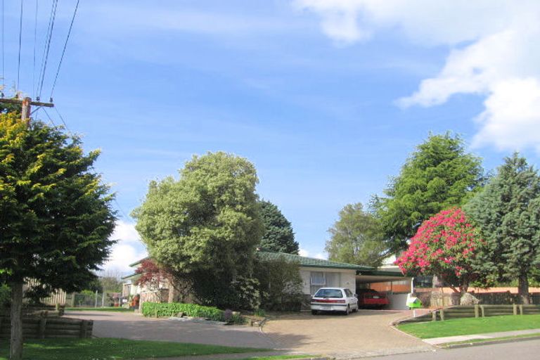 Photo of property in 104 Iles Road, Lynmore, Rotorua, 3010