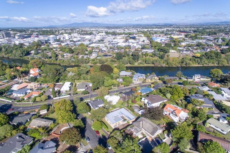 Photo of property in 9 Oakley Avenue, Claudelands, Hamilton, 3214