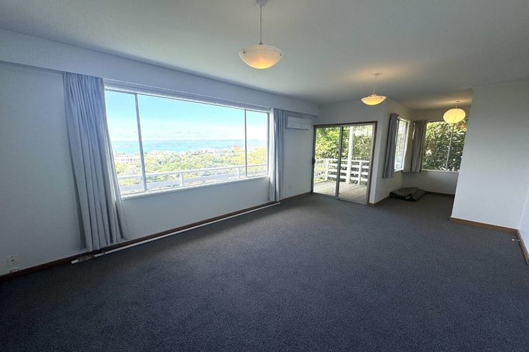 Photo of property in 13-13a Espin Crescent, Karori, Wellington, 6012