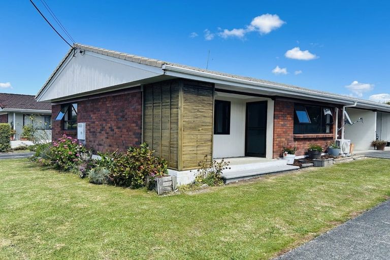 Photo of property in 20 Doctors Hill Road, Maungaturoto, 0520