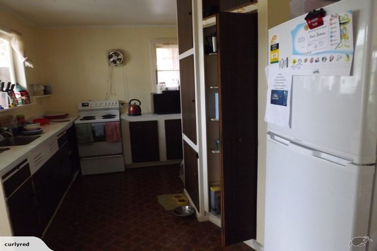 Photo of property in 53 Swiss Avenue, Gonville, Whanganui, 4501