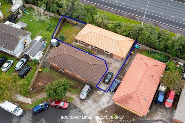 Photo of property in 100 Crawford Avenue, Mangere Bridge, Auckland, 2022
