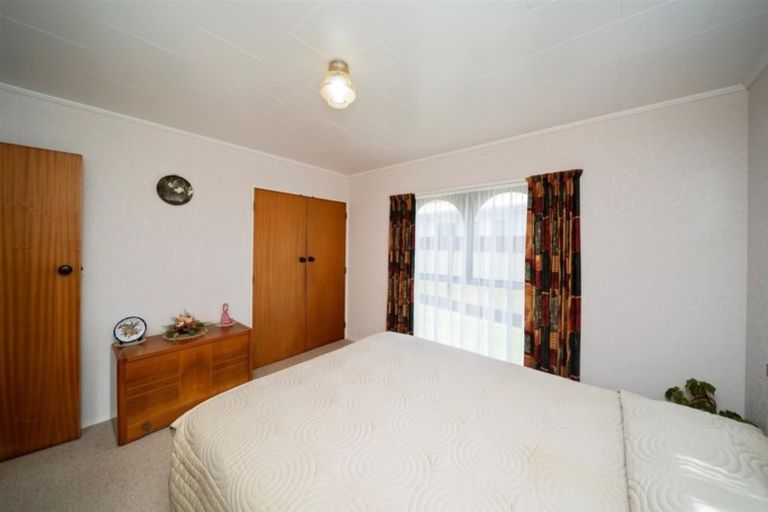 Photo of property in 5 Manuka Place, Hawera, 4610