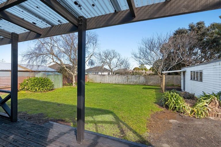 Photo of property in 4 Iredale Road, Hawera, 4610