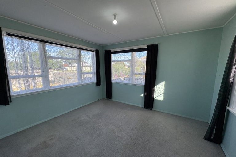 Photo of property in 1007 Saint Aubyn Street West, Saint Leonards, Hastings, 4120