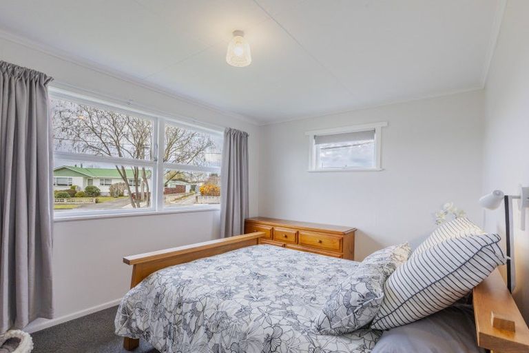 Photo of property in 5 Jull Crescent, Waipukurau, 4200