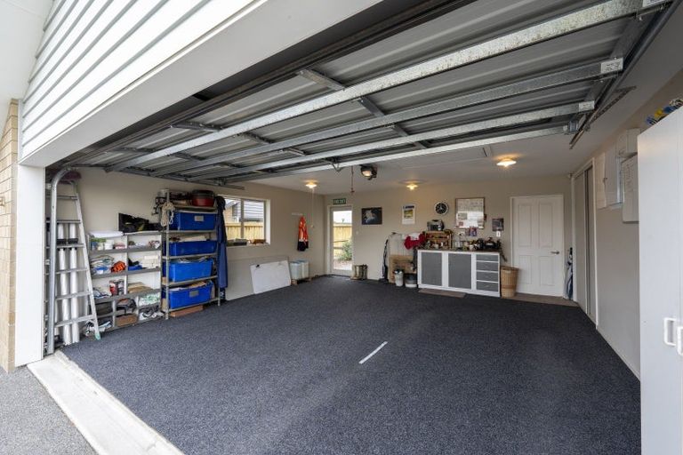 Photo of property in 15 Sutherland Drive, Kaiapoi, 7630