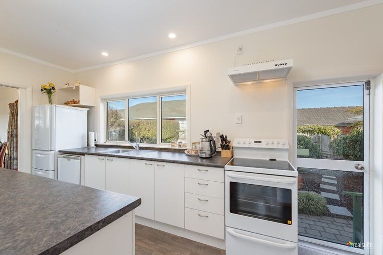 Photo of property in 32 Mcparland Street, Ebdentown, Upper Hutt, 5018
