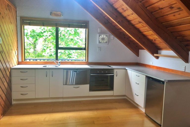 Photo of property in 23-25 Bernard Magnus Lane, Greenhithe, Auckland, 0632