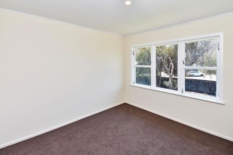 Photo of property in 22 Ivon Road, Otara, Auckland, 2023