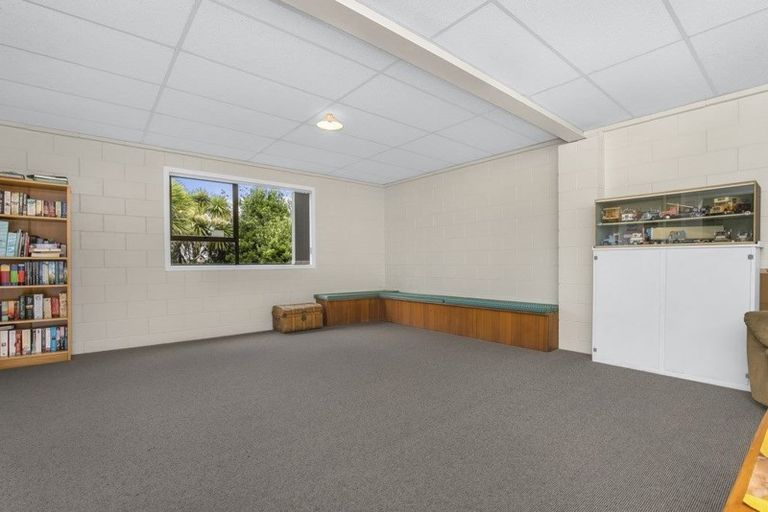 Photo of property in 9 Rhonda Place, Opaheke, Papakura, 2113