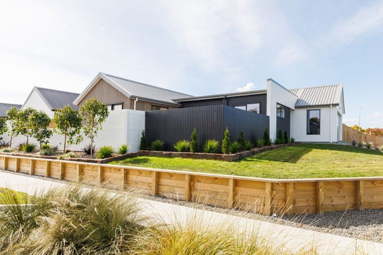 Photo of property in 40 Ashford Avenue, Hokowhitu, Palmerston North, 4410