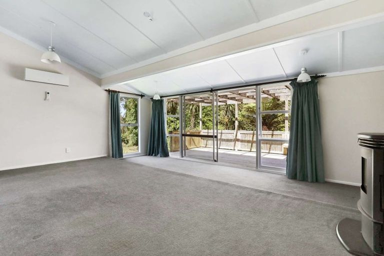 Photo of property in 3 Russell Crescent, Western Heights, Rotorua, 3015