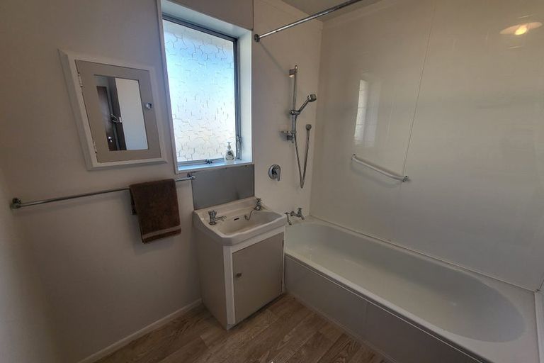 Photo of property in 3/551 Hereford Street, Linwood, Christchurch, 8011