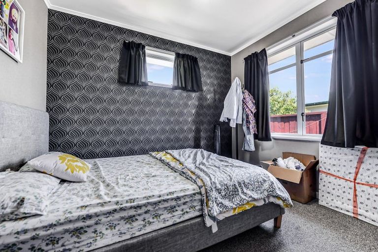 Photo of property in 6 Hilton Road, St Andrews, Hamilton, 3200