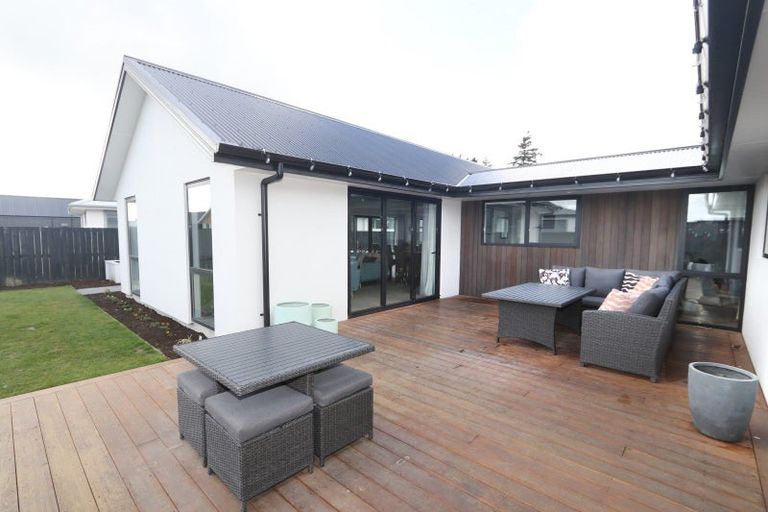 Photo of property in 10 Jag Way, Tinwald, Ashburton, 7700